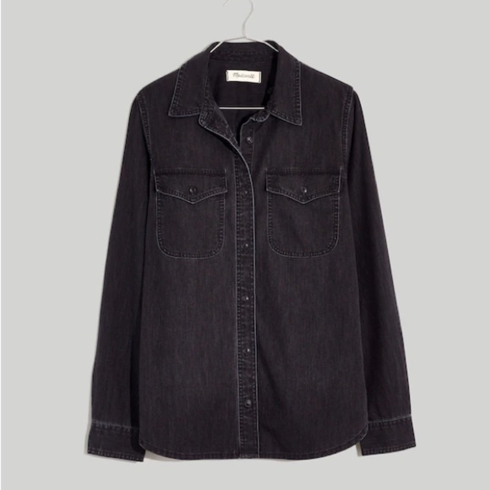Madewell Denim Button-Up Shirt in Lunar Wash